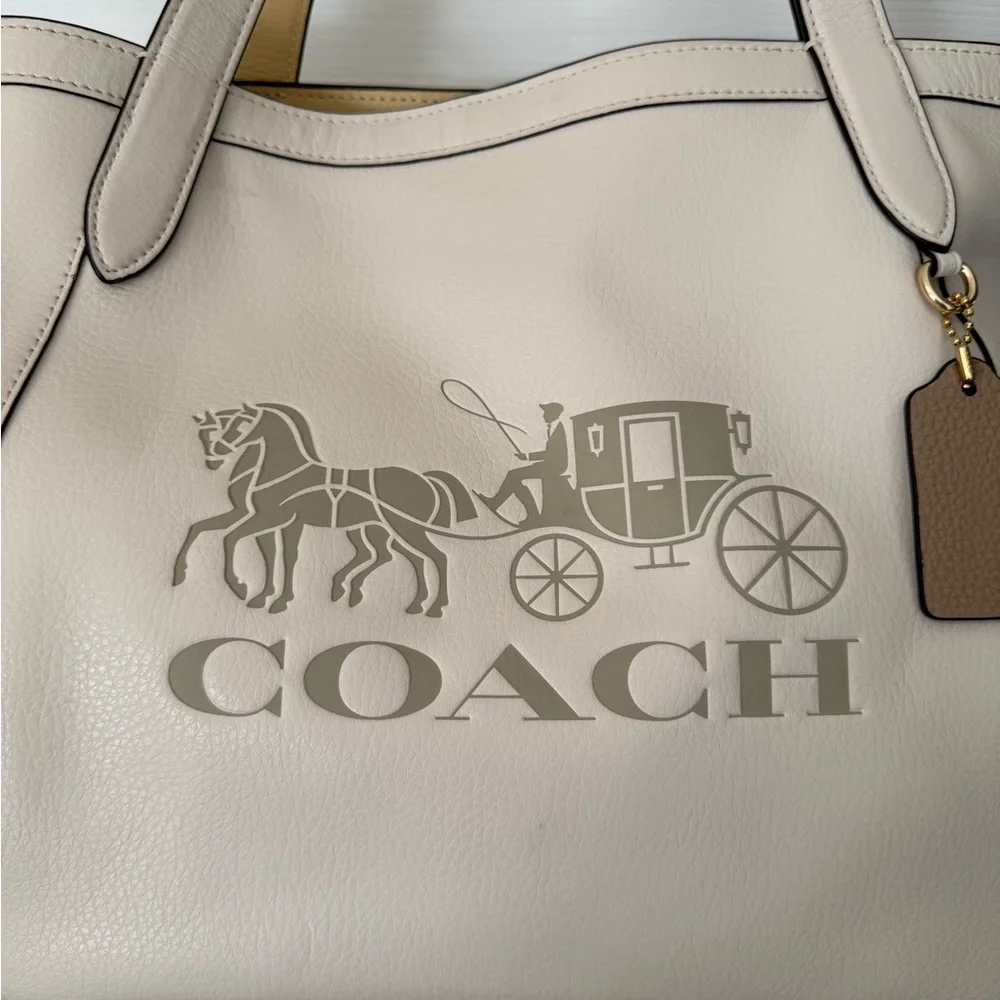 Coach Cream/Chalk Leather Tote Bag with Coach Dust Bag - Picture 15 of 16